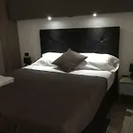 Mb95 - Mezzocannone Luxurious Bed & Breakfast Neapel