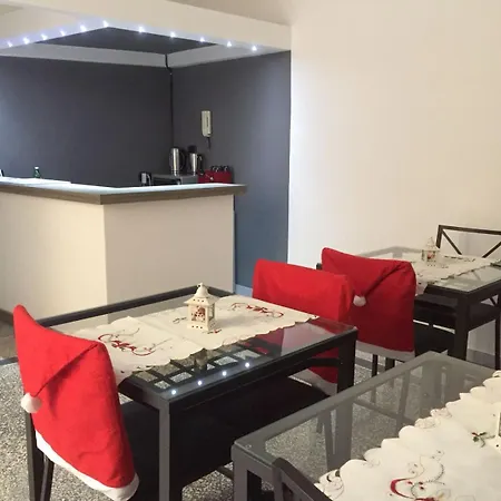 Mb95 - Mezzocannone Luxurious فندق مبيت وإفطار 4*