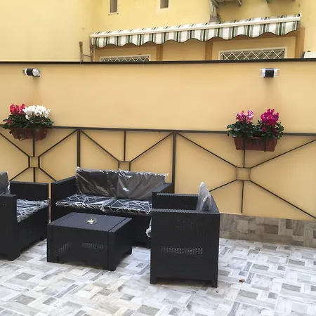 Mb95 - Mezzocannone Luxurious Couette-café 3*