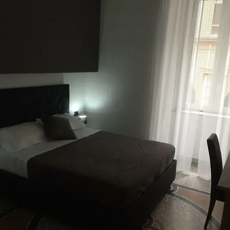 Mb95 - Mezzocannone Luxurious B&B 4*