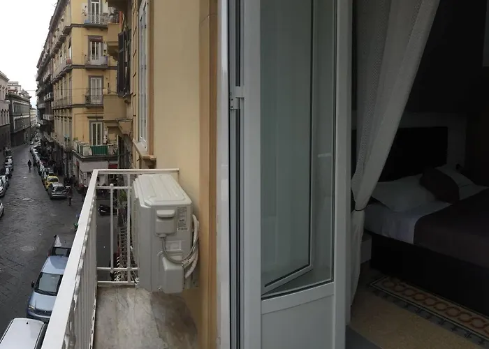 Mb95 - Mezzocannone Luxurious 4*