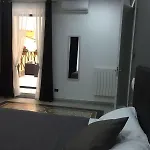 Bed & Breakfast Mb95 - Mezzocannone Luxurious 4*