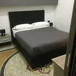 Mb95 - Mezzocannone Luxurious Nocleg ze śniadaniem