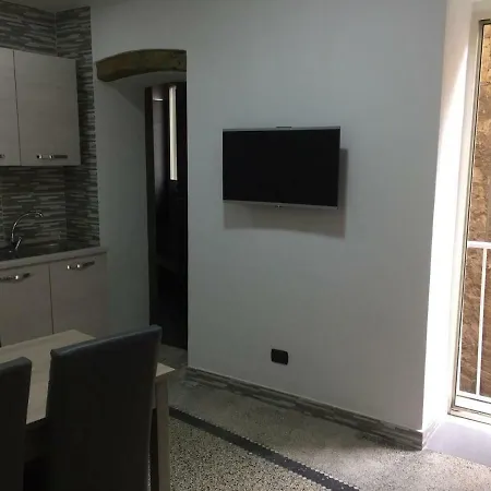 Mb95 - Mezzocannone Luxurious Bed & Breakfast Naples